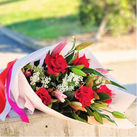 Lilies & Roses