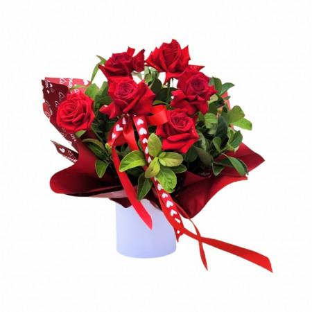 6 Red Rose Box
