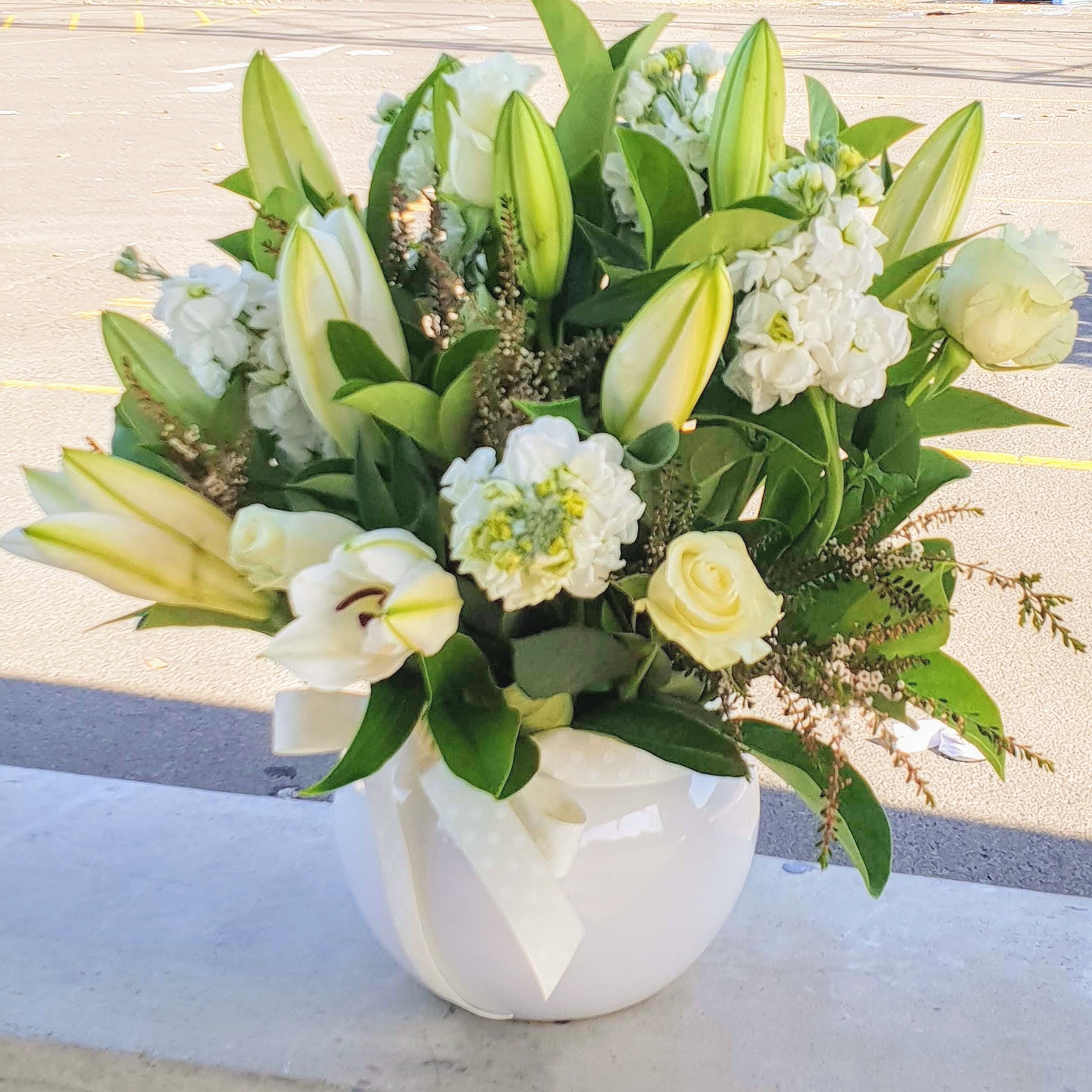 Solemn Whites Sympathy Flowers Flowers With Passion Sydney