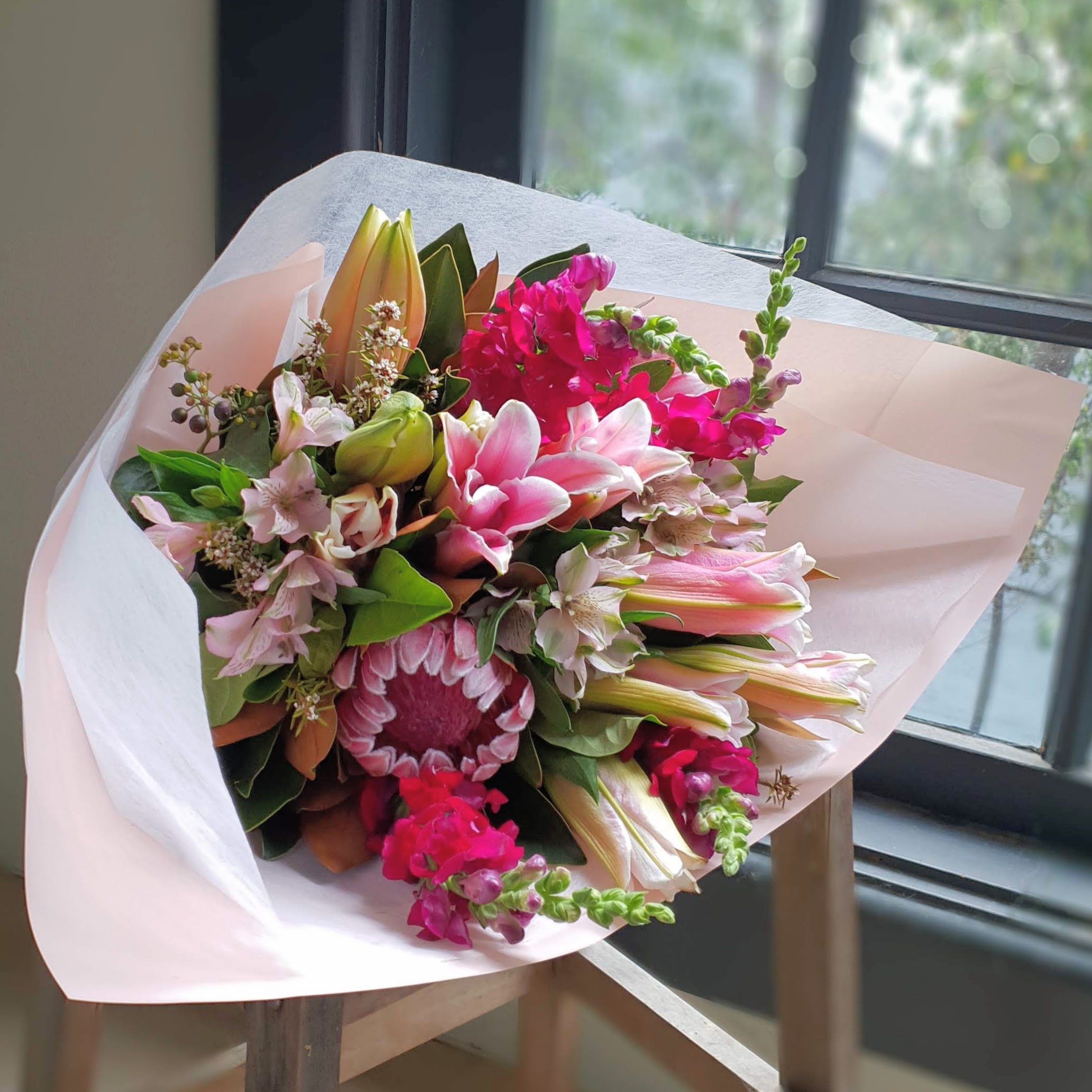 Glittering Prize Flowers With Passion Sydney