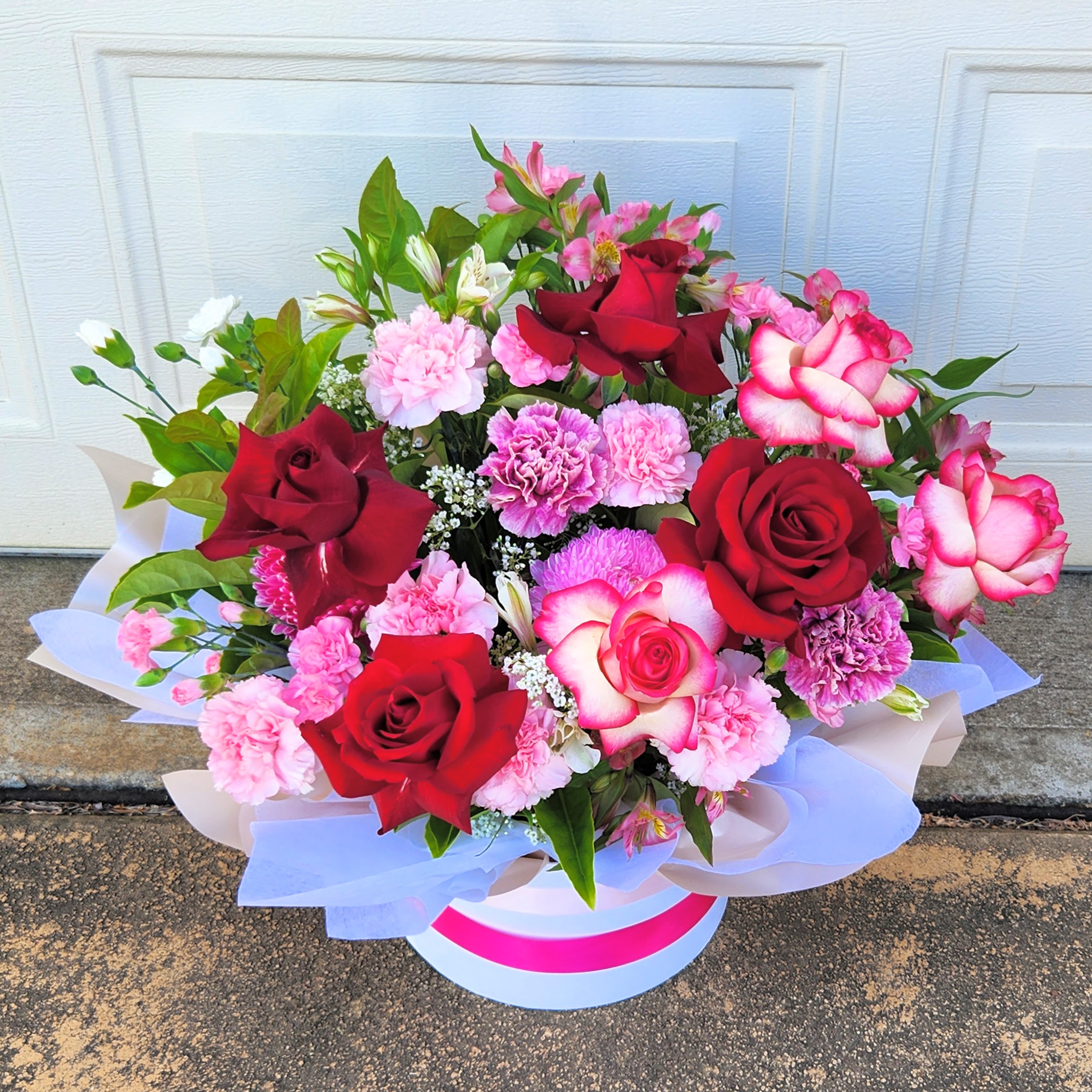 Pink & Red Flowers & Balloon Flowers With Passion Sydney