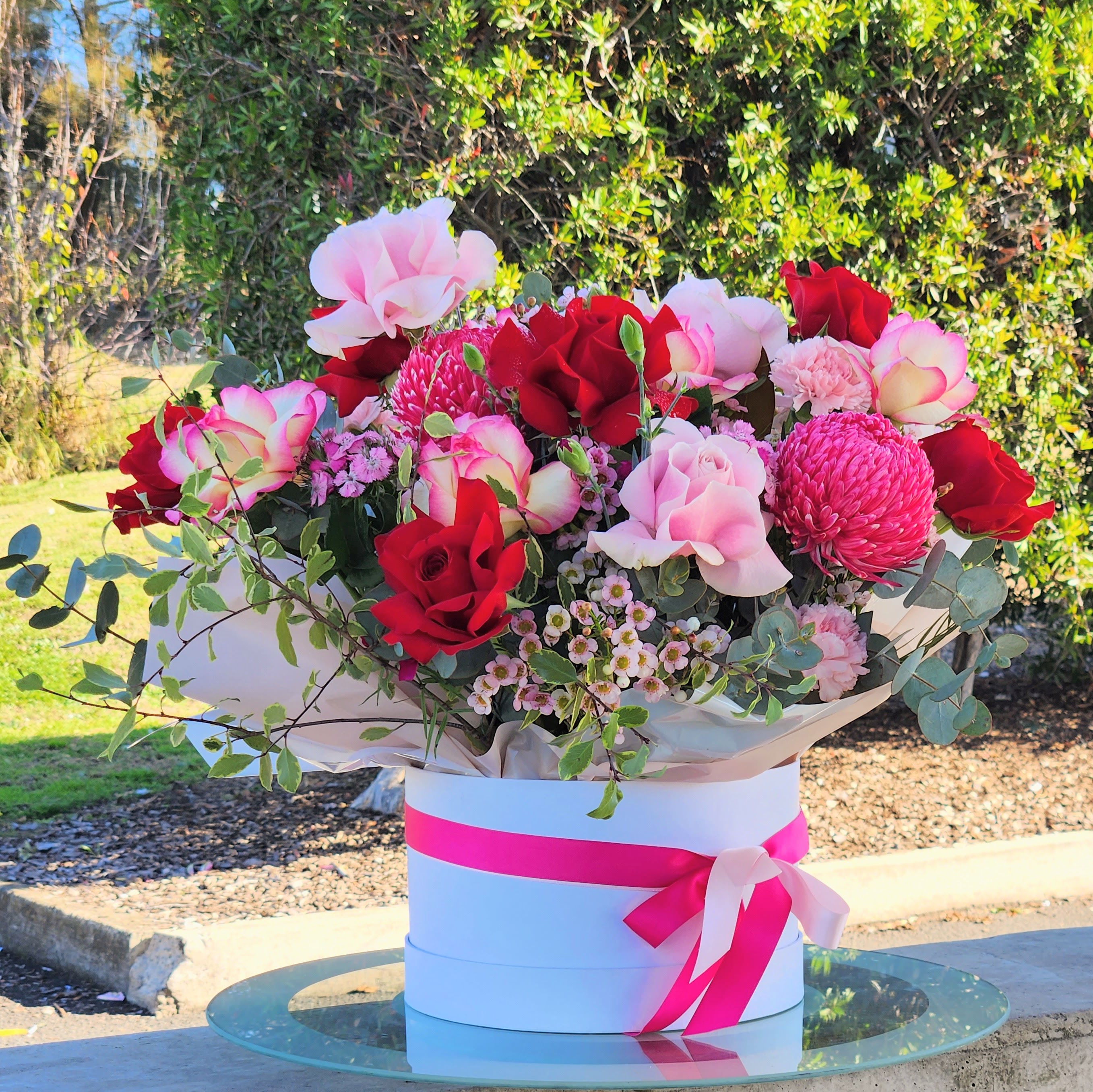Pink & Red Flowers & Balloon Flowers With Passion Sydney